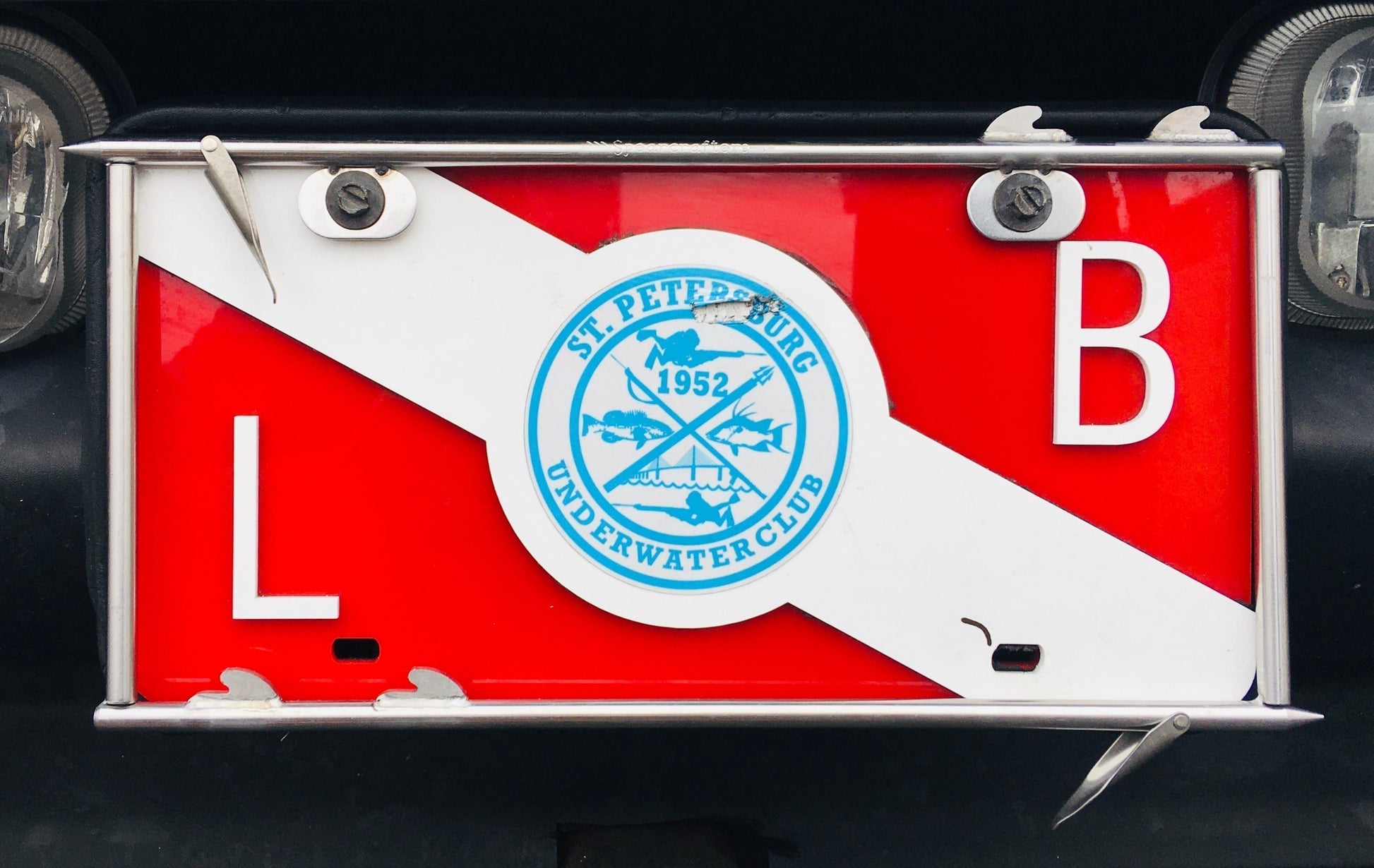 license plate fishing rod holder Spearfishing license plate holder